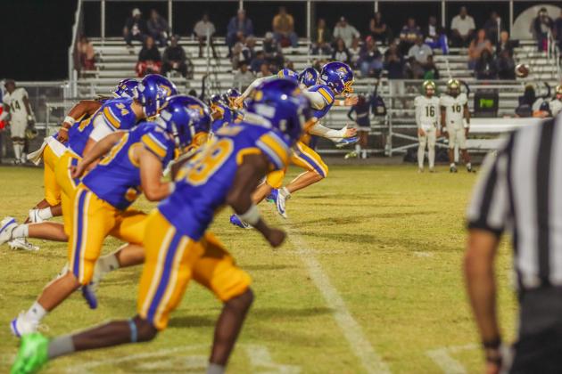 Fernandina Beach Pirates football in the SSAA quarterfinal against Paxon School for Advanced Studies Golden Eagles. Photo by Ashley Chandler/News-Leader