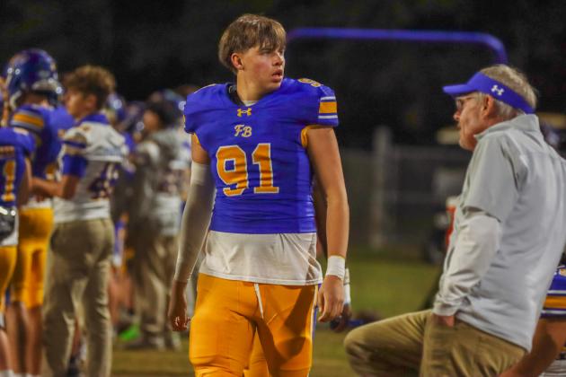 Fernandina Beach Pirates football in the SSAA quarterfinal against Paxon School for Advanced Studies Golden Eagles. Photo by Ashley Chandler/News-Leader