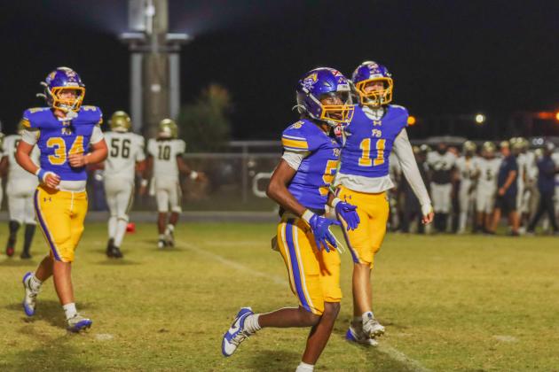 Fernandina Beach Pirates football in the SSAA quarterfinal against Paxon School for Advanced Studies Golden Eagles. Photo by Ashley Chandler/News-Leader