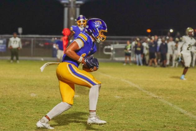 Fernandina Beach Pirates football in the SSAA quarterfinal against Paxon School for Advanced Studies Golden Eagles. Photo by Ashley Chandler/News-Leader