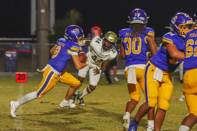 Fernandina Beach Pirates football in the SSAA quarterfinal against Paxon School for Advanced Studies Golden Eagles. Photo by Ashley Chandler/News-Leader