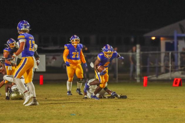 Fernandina Beach Pirates football in the SSAA quarterfinal against Paxon School for Advanced Studies Golden Eagles. Photo by Ashley Chandler/News-Leader