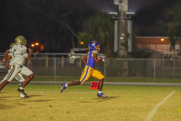 Fernandina Beach Pirates football in the SSAA quarterfinal against Paxon School for Advanced Studies Golden Eagles. Photo by Ashley Chandler/News-Leader
