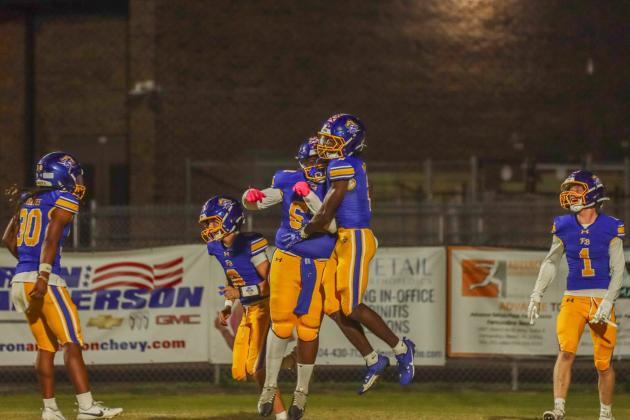 Fernandina Beach Pirates football in the SSAA quarterfinal against Paxon School for Advanced Studies Golden Eagles. Photo by Ashley Chandler/News-Leader
