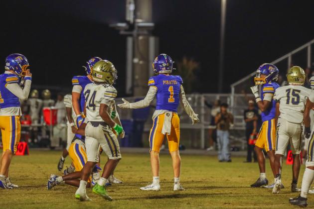 Fernandina Beach Pirates football in the SSAA quarterfinal against Paxon School for Advanced Studies Golden Eagles. Photo by Ashley Chandler/News-Leader