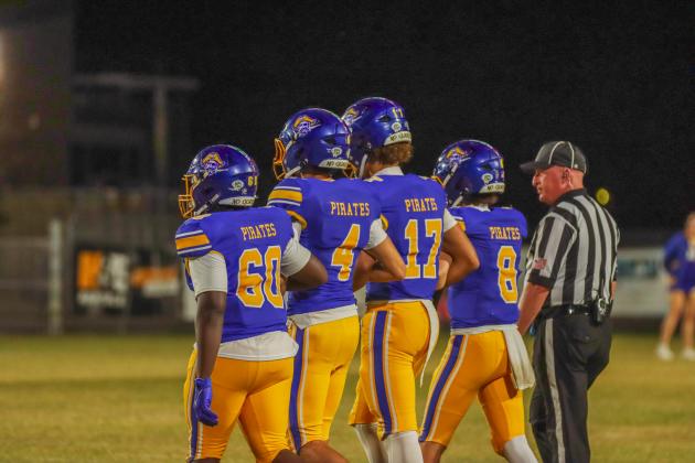 Fernandina Beach Pirates football in the SSAA quarterfinal against Paxon School for Advanced Studies Golden Eagles. Photo by Ashley Chandler/News-Leader