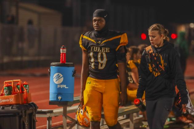 Hornet football on Oct. 31. Photo by Ashley Chandler/News-Leader