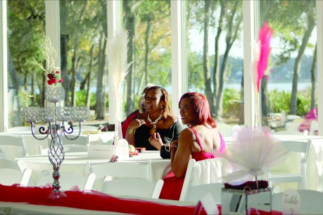 American Beach Community members attend the gala at the Amelia River Club on Dec. 27. Photos by Marisa DeMar