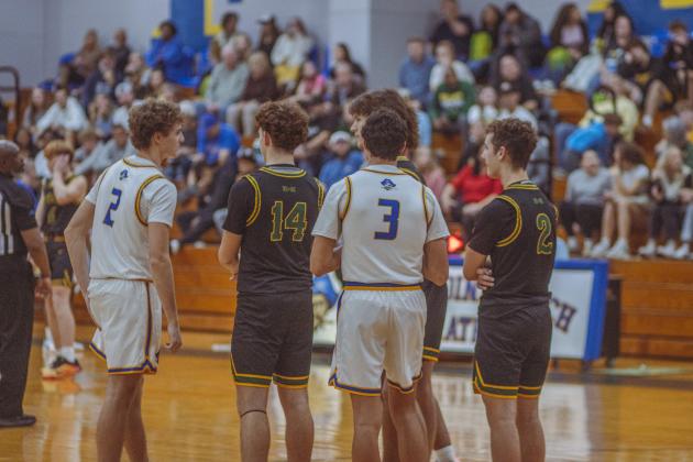 The boys varsity basketball teams from Fernandina beach and Yulee high school faced off in Fernandina Beach on Dec. 5. Photo by Ashley Chandler/News-Leader
