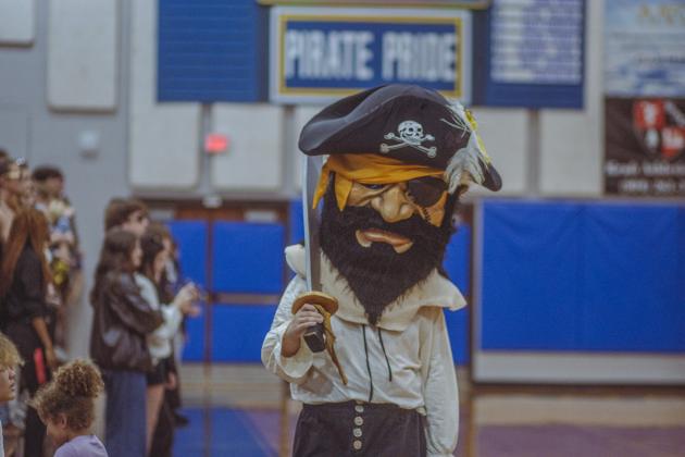 The boys varsity basketball teams from Fernandina beach and Yulee high school faced off in Fernandina Beach on Dec. 5. Photo by Ashley Chandler/News-Leader