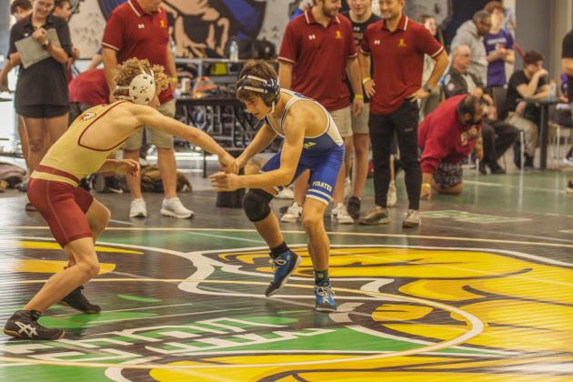 Dual at the Dunes wrestling tournament on Jan. 10, 2026 at FBHS. Photo by Ashley Chandler/News-Leader