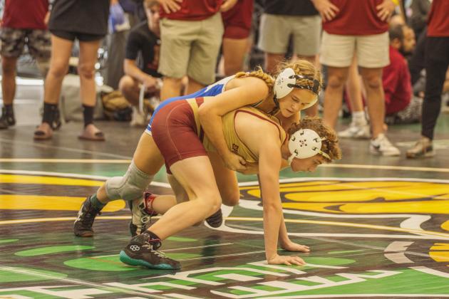 Dual at the Dunes wrestling tournament on Jan. 10, 2026 at FBHS. Photo by Ashley Chandler/News-Leader