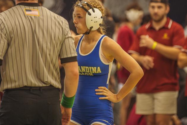 Dual at the Dunes wrestling tournament on Jan. 10, 2026 at FBHS. Photo by Ashley Chandler/News-Leader