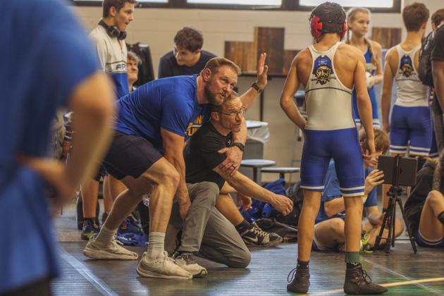 Dual at the Dunes wrestling tournament on Jan. 10, 2026 at FBHS. Photo by Ashley Chandler/News-Leader