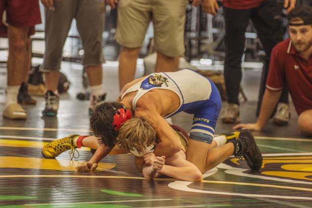 Dual at the Dunes wrestling tournament on Jan. 10, 2026 at FBHS. Photo by Ashley Chandler/News-Leader