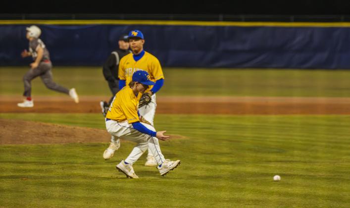 FBHS baseball faced Baldwin on Feb. 13. Photo by Ashley Chandler/News-Leader