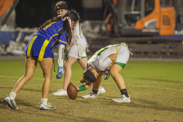 The Fernandina Beach and Yulee high school flag football teams faced off Wednesday in Fernandina Beach. Photo by Ashley Chandler/News-Leader