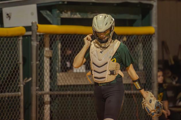 YHS and WNHS softball faced off in Yulee on Feb. 19. The Warriors beat the Hornets 4-0. Photo by Ashley Chandler/News-Leader