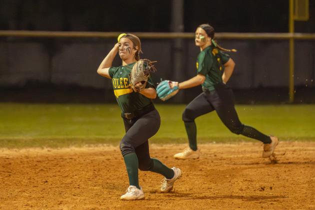 YHS and WNHS softball faced off in Yulee on Feb. 19. The Warriors beat the Hornets 4-0. Photo by Ashley Chandler/News-Leader