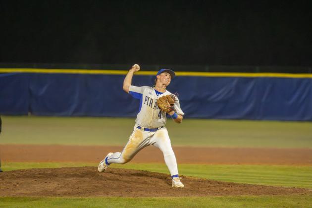 Pirates vs. Sandalwood on Feb. 17. Photo by Ashley Chandler/News-Leader