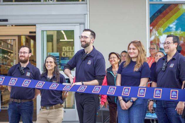 A ribbon cutting was held Thursday for the ALDI in Fernandina Beach. Photo by Marisa DeMar/News-Leader