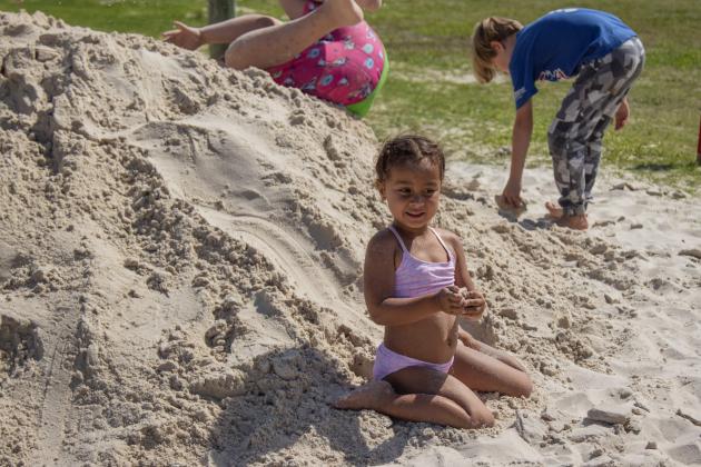 Sponsored by Keep Nassau Beautiful, the Last Castle on the Beach was put on by the grass-roots movement Serenity Through Art Nature Dialogue (STAND). Photo by Ashley Chandler/News-Leader
