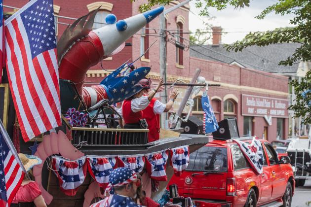 The annual Shrimp Festival Parade was held Thursday. Photo by Ashley Chandler/News-Leader