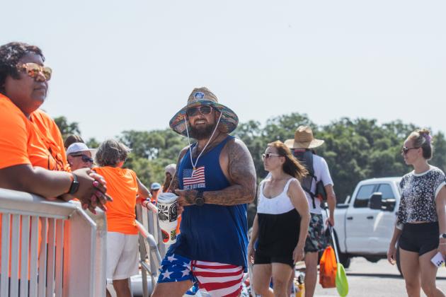 2026 Cross the Line Paddle for Veterans. Photo by Ashley Chandler/News-Leader