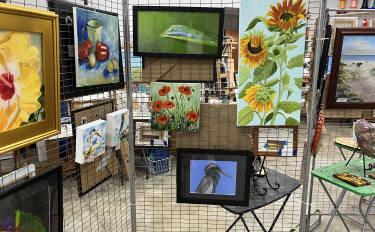 Island Art Association’s third annual Art Market. Photo by Sean Rosenthal