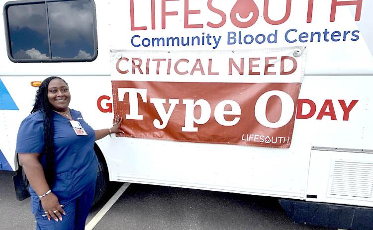 Donor Service Technician Selena Fedd stands outside LifeSouth’s bus in Wildlight on Tuesday. Photo by Nick Blank/News-Leader