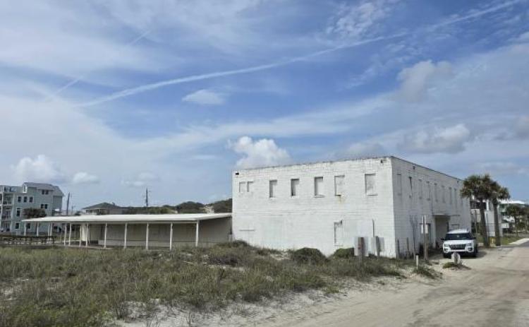 Evans Rendezvous at American Beach. Photo by Ashley Chandler/News-Leader