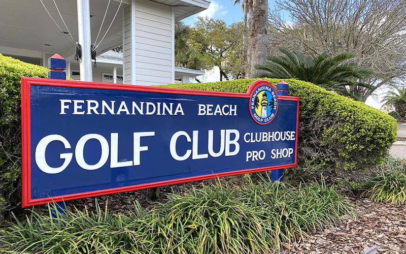 Lee Murray, top, is the president of the Friends of the Fernandina Beach Golf Club, which donated the mate-rials for the new signs at the city course. Photo by Beth Jones/News-Leader